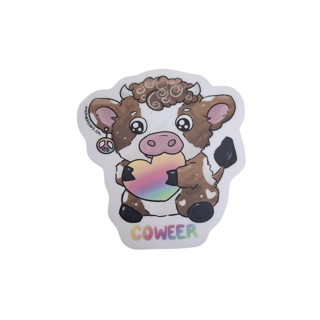 Kawaii-Kuh-Sticker Coweer – braun-weißes Kalb mit großem Regenbogen-Pride-Herz.