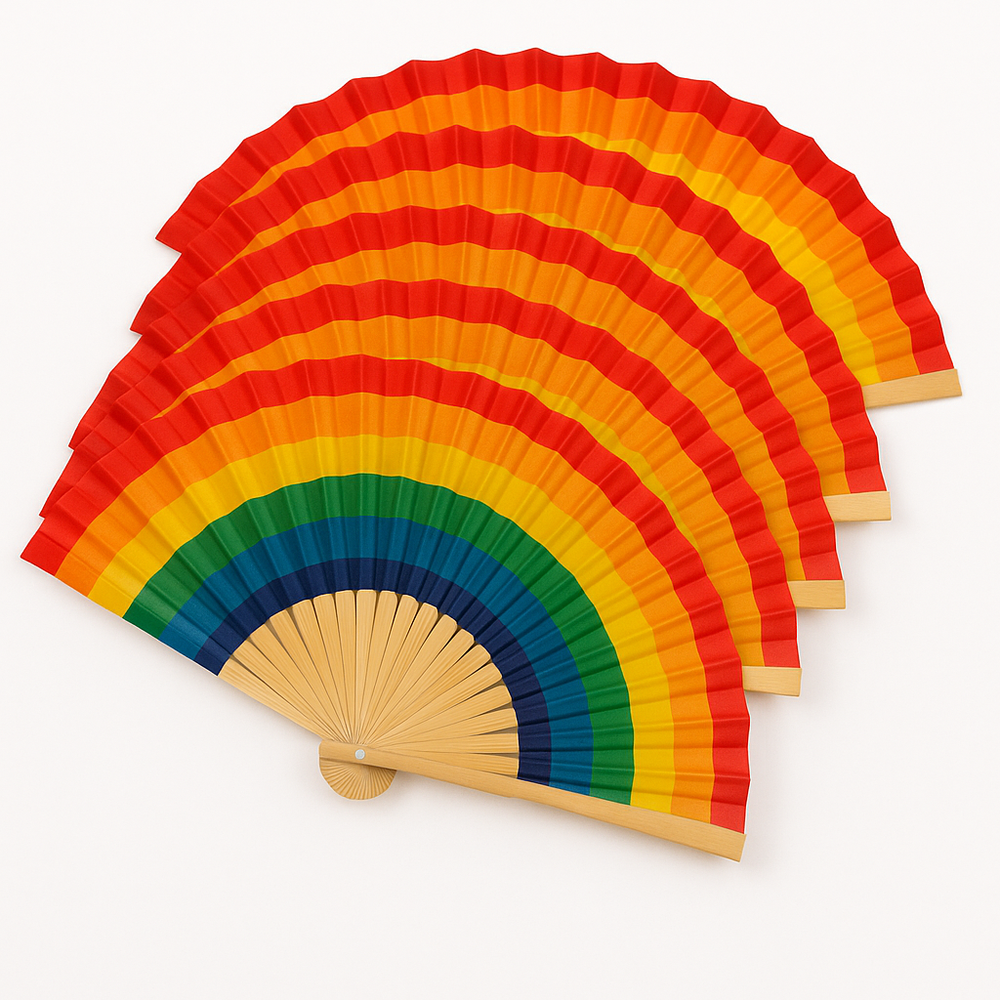 Regenbogen Bambus-Handfächer als 10er-Set, klappbar, ca. 21 cm – nachhaltiger Fächer, nur 52 CHF statt 79 CHF, Beispielbild, Lieferumfang 10 Stück.