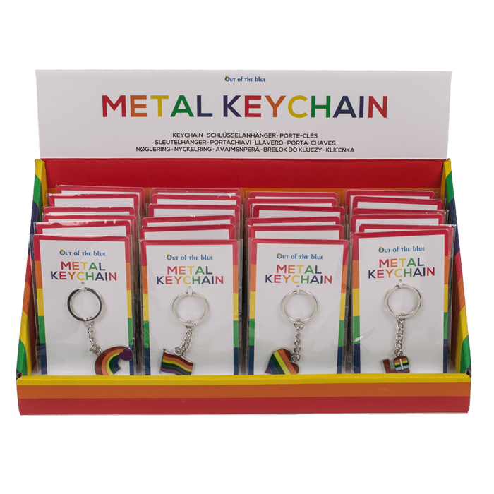 Display mit Pride-Metall-Schlüsselanhängern in verschiedenen Regenbogen-Designs.