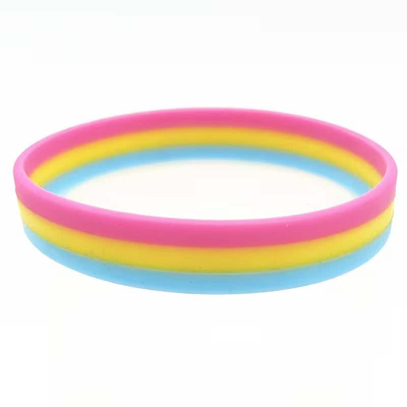 Pansexuelles Pride Armband aus Silikon in Pink, Gelb und Blau – Farben der Pansexual Flagge