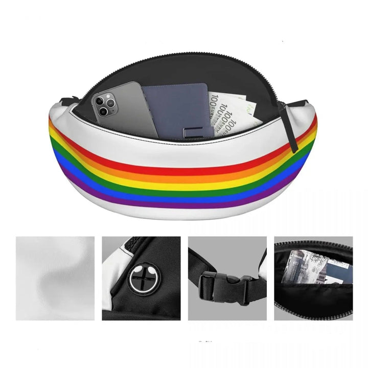 Geöffnete Pride Bauchtasche mit Regenbogenstreifen, sichtbar mit Smartphone, Geld und Reißverschluss-Details.
