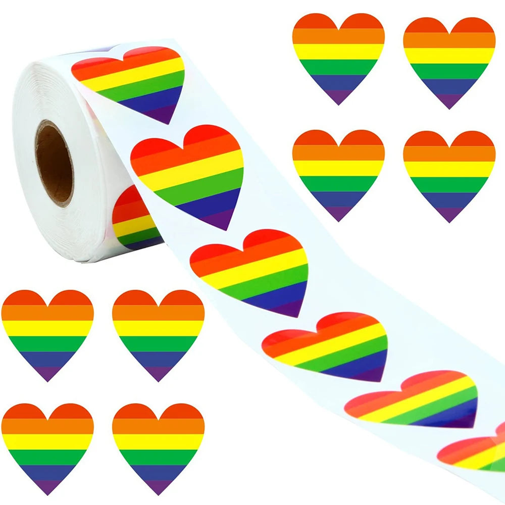 Regenbogen Herz Sticker auf Rolle – Pride Aufkleber aus halbglänzendem Papier, 2,5 cm groß, 500 Stück