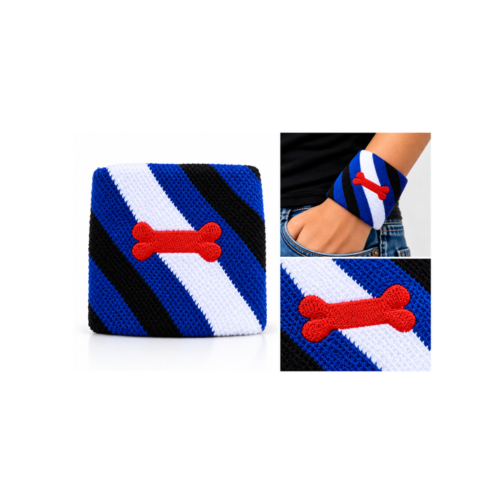 Puppy Pride Schweissband mit blau-schwarz-weissen Diagonalstreifen, rot gesticktem Knochen, Tragebeispiel am Handgelenk und Detailaufnahme