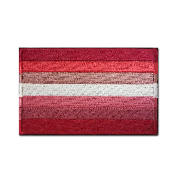 Regenbogen Patch „Lesbisch“ mit Klettverschluss in den Farben der lesbischen Pride-Flagge – gestickter LGBTQIA+ Aufnäher für Jacken, Rucksäcke und Taschen