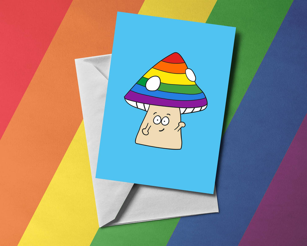 Regenbogen Pilz Grußkarte mit Umschlag auf Pride Hintergrund LGBTQIA+ Karte