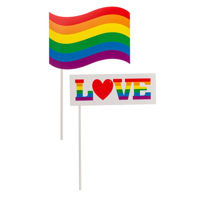 Regenbogen-Pride-Flagge und „Love“-Schild als Fotoaccessoires für LGBTQ+ Partys und Pride-Events