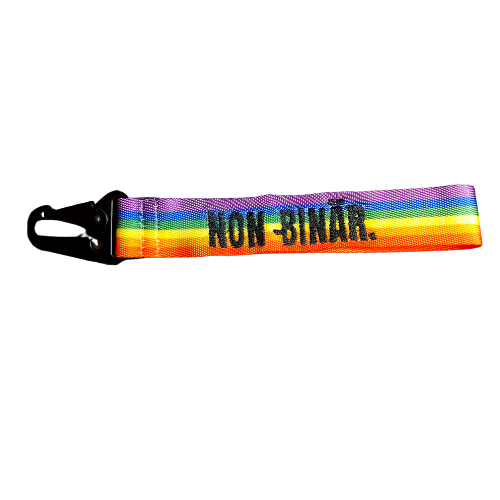 Regenbogen Schlüsselanhänger mit Stickerei „Non-Binär“ und schwarzem Karabiner – Pride Statement für geschlechtliche Vielfalt, Akzeptanz und queere Sichtbarkeit