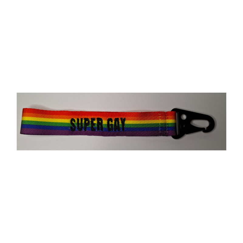 Regenbogen Schlüsselanhänger mit Aufschrift „supergay“ in schwarz und schwarzem Karabiner